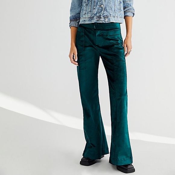 NWT Free People Walk With You Velvet Trousers in Black, Sz. 6 - Picture 6 of 14